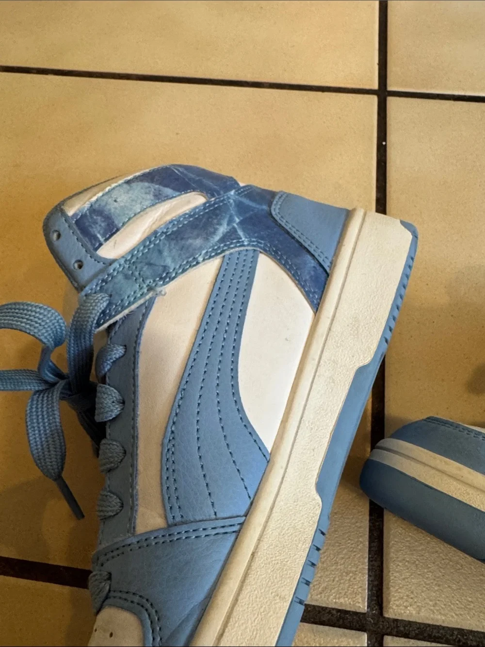 Puma Kids' High-Top Sneakers in Light Blue and White